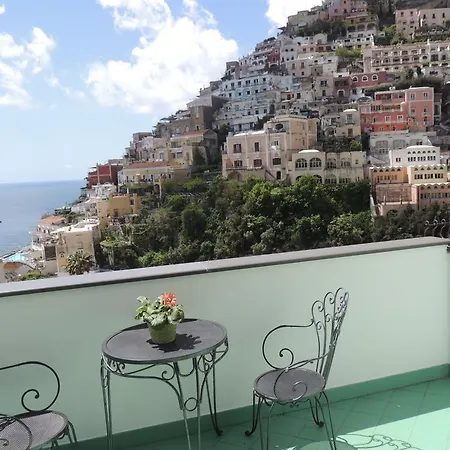 La Tavolozza Guest house